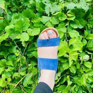 Dr. Scholls sandals, size 7.